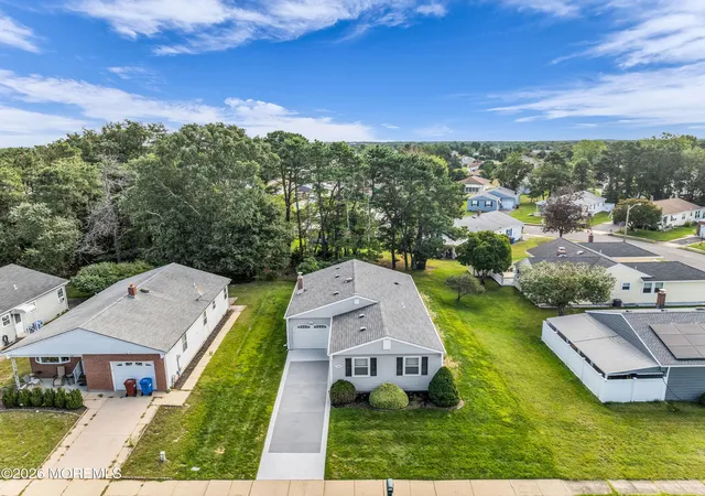 Photo 3 of Sale Pending at 193 Torrey Pines Dr, Toms River, NJ 08757 | MLS# 22629346 | Listing updated on 2026-10-04