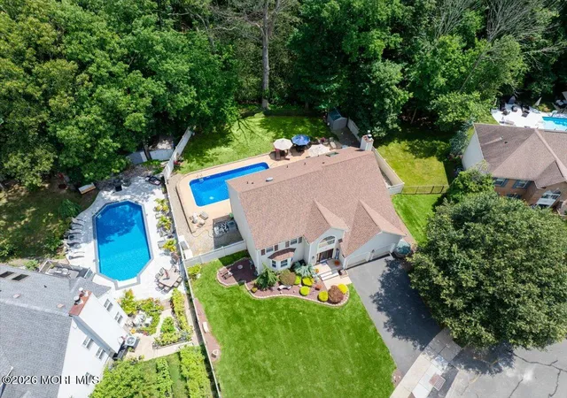 Photo 4 of Single family home for sale at 45 Woodruff Dr, Matawan, NJ 07747 | MLS# 22629114 | Listing updated on 2026-09-23