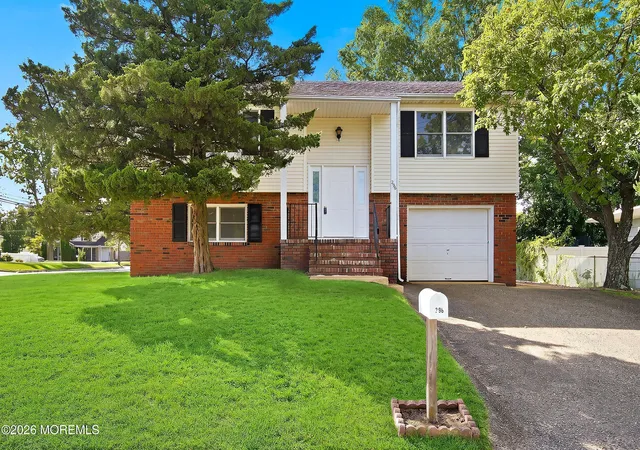 Photo 2 of Single family home for sale at 296 Lake Shore Dr, Brick, NJ 08723 | MLS# 22629127 | Listing updated on 2026-09-29