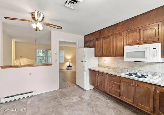 Photo 3 of Single family home for sale at 419a Chatham Ct, Lakewood, NJ 08701 | MLS# 22629911 | Listing updated on 2026-09-23