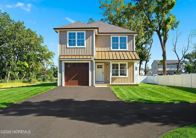Photo 2 of Single family home for sale at 9 Lower Main St, Matawan, NJ 07747 | MLS# 22629440 | Listing updated on 2026-09-27