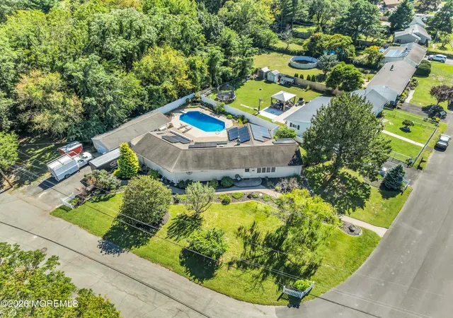 Photo 2 of Single family home for sale at 271 Leswing Dr, Brick, NJ 08723 | MLS# 22629183 | Listing updated on 2026-09-16