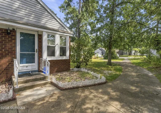 Photo 2 of Single family home for sale at 3 F Swift Cir, Whiting, NJ 08759 | MLS# 22629240 | Listing updated on 2026-09-18