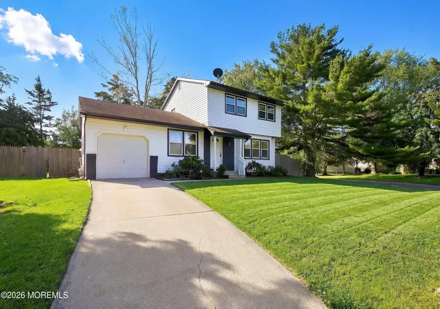 Photo 2 of Single family home for sale at 121 Lake Winnepesaukee Dr, Little Egg Harbor Twp, NJ 08087 | MLS# 22629771 | Listing updated on 2026-09-22