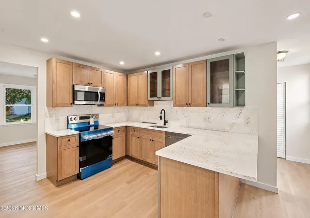 Photo 3 of Single family home for sale at 121 Lake Winnepesaukee Dr, Little Egg Harbor Twp, NJ 08087 | MLS# 22629771 | Listing updated on 2026-10-05
