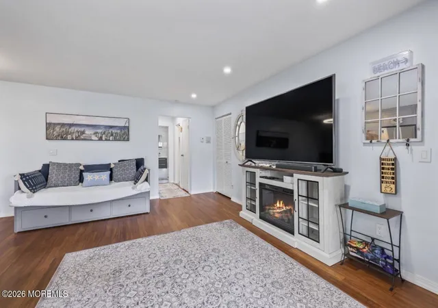 Listing Photo 4 - Condo for sale in building located at 329 Shore Dr, Highlands, NJ 07732 - Unit #D14
