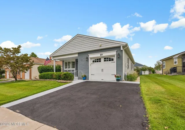 Photo 3 of Single family home for sale at 89 Orlando Blvd, Toms River, NJ 08757 | MLS# 22629784 | Listing updated on 2026-09-25