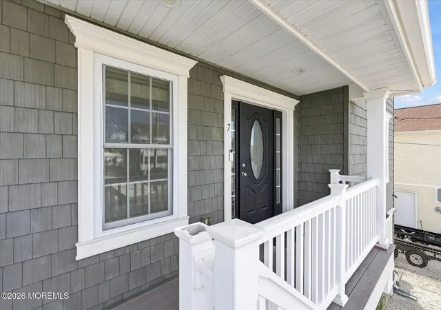 Photo 4 of Single family home for sale at 7 W Navasink Dr, Little Egg Harbor Twp, NJ 08087 | MLS# 22629304 | Listing updated on 2026-09-18
