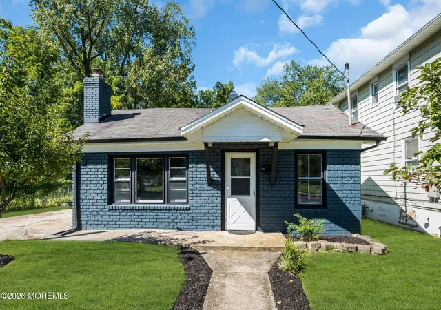 Photo 2 of Single family home for sale at 134 Oxonia Ave, Neptune, NJ 07753 | MLS# 22629301 | Listing updated on 2026-10-07