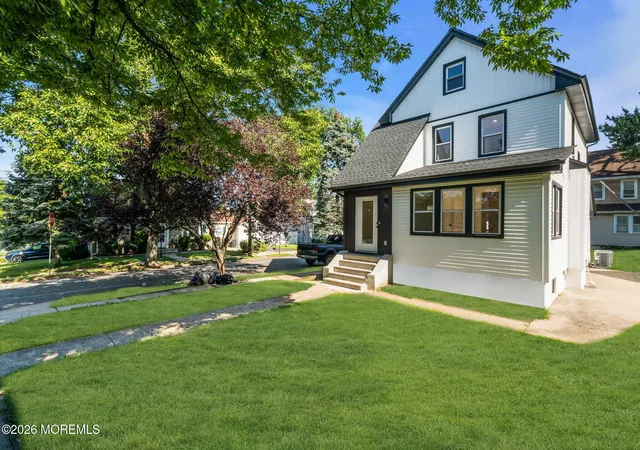 Photo 3 of Single family home for sale at 17 S Midland Ave, Kearny, NJ 07032 | MLS# 22629477 | Listing updated on 2026-10-07