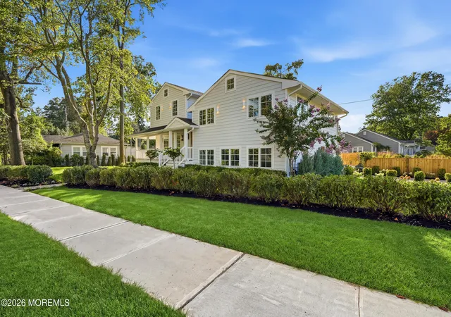 Photo 4 of Single family home for sale at 504 Monmouth Rd, Allenhurst, NJ 07711 | MLS# 22629616 | Listing updated on 2026-09-21