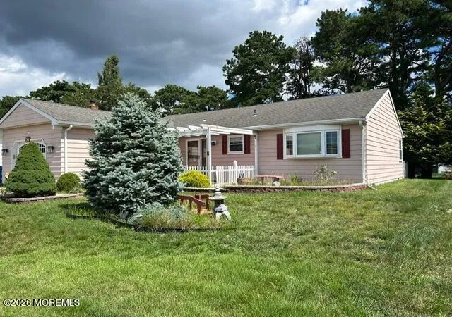 Photo 1 of Single family home for sale at 36 Innsbruck Dr, Toms River, NJ 08757 | MLS# 22629454 | Listing updated on 2026-09-24