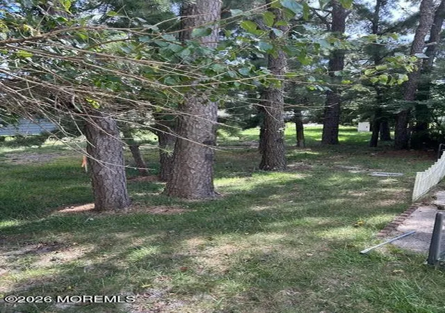 Photo 3 of Single family home for sale at 36 Innsbruck Dr, Toms River, NJ 08757 | MLS# 22629454 | Listing updated on 2026-09-24