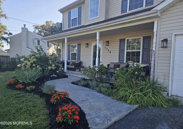 Photo 2 of Single family home for sale at 1739 Breakers Dr, Manahawkin, NJ 08050 | MLS# 22629378 | Listing updated on 2026-10-05