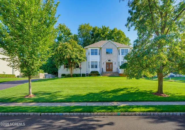 Photo 3 of Single family home for sale at 11 Camelot Dr, Monroe Township, NJ 08831 | MLS# 22629385 | Listing updated on 2026-09-19