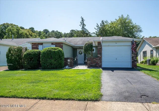Photo 2 of Single family home for sale at 84 Everest Dr S, Brick, NJ 08724 | MLS# 22629469 | Listing updated on 2026-09-28