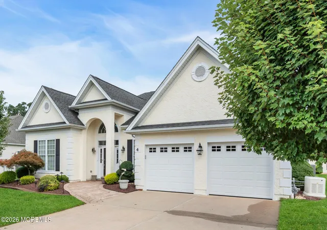 Photo 2 of Sale Pending at 4 Talister Ct, Freehold, NJ 07728 | MLS# 22629422 | Listing updated on 2026-10-05