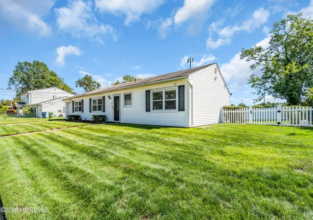 Photo 3 of Single family home for sale at 106 Monmouth Ave, Neptune, NJ 07753 | MLS# 22629489 | Listing updated on 2026-09-24