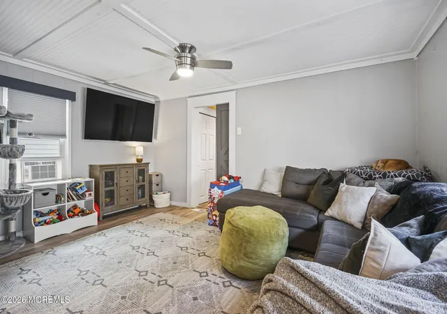 Photo 3 of Single family home for sale at 42 East Ave, Atlantic Highlands, NJ 07716 | MLS# 22629473 | Listing updated on 2026-10-07