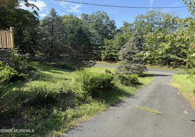 Photo 4 of Single family home for sale at 334 Millstone Rd, Millstone Township, NJ 08510 | MLS# 22630155 | Listing updated on 2026-10-13