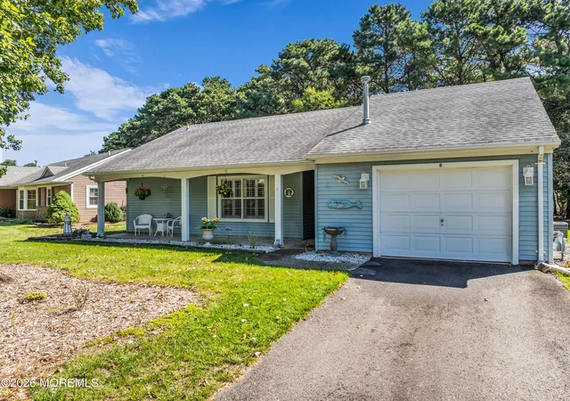 Photo 1 of Single family home for sale at 8 Norwick Dr, Forked River, NJ 08731 | MLS# 22629713 | Listing updated on 2026-09-21