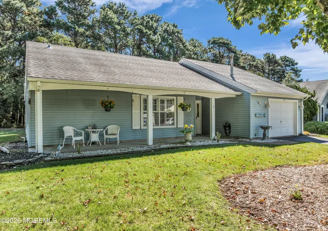 Photo 2 of Single family home for sale at 8 Norwick Dr, Forked River, NJ 08731 | MLS# 22629713 | Listing updated on 2026-09-21