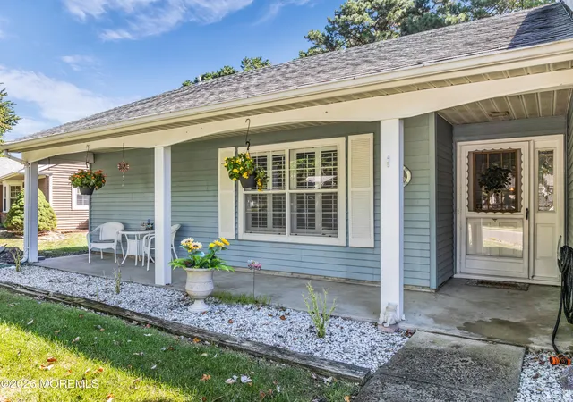 Photo 3 of Single family home for sale at 8 Norwick Dr, Forked River, NJ 08731 | MLS# 22629713 | Listing updated on 2026-09-21