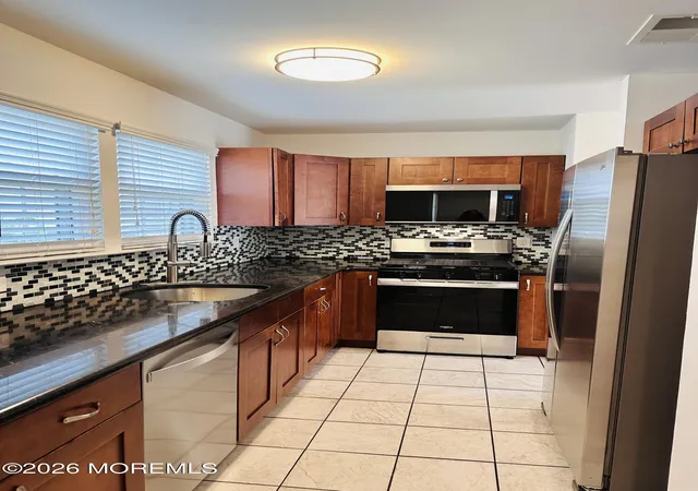 Photo 3 of Condo for sale at 607 Bromelia Ct, Jackson, NJ 08527 | MLS# 22629550 | Listing updated on 2026-09-21