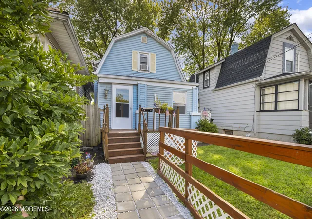 Photo 1 of Single family home for sale at 17 Douglas St, Fords, NJ 08863 | MLS# 22629508 | Listing updated on 2026-10-05