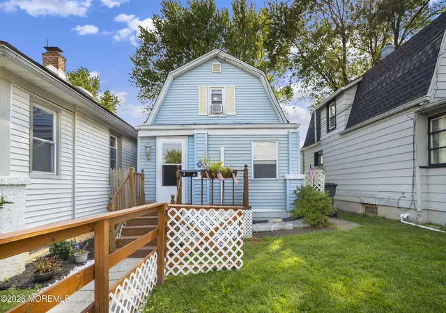 Photo 2 of Single family home for sale at 17 Douglas St, Fords, NJ 08863 | MLS# 22629508 | Listing updated on 2026-10-05