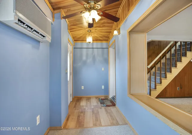 Photo 4 of Single family home for sale at 17 Douglas St, Fords, NJ 08863 | MLS# 22629508 | Listing updated on 2026-10-05