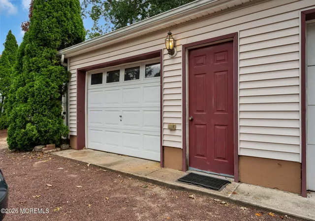 Photo 3 of Sale Pending at 43 Cranmer Rd, Bayville, NJ 08721 | MLS# 22629865 | Listing updated on 2026-10-06