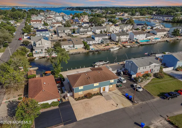 Photo 3 of Single family home for sale at 19 Acapulco Dr, Brick, NJ 08723 | MLS# 22629627 | Listing updated on 2026-09-25