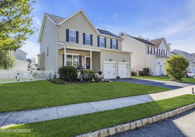 Photo 3 of Single family home for sale at 62 Bridle Path, Bayville, NJ 08721 | MLS# 22629606 | Listing updated on 2026-10-06