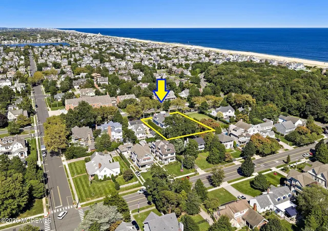 Photo 4 of Single family home for sale at 212 Crescent Pkwy, Sea Girt, NJ 08750 | MLS# 22629732 | Listing updated on 2026-09-19