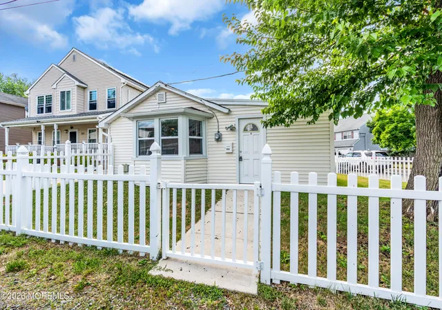 Photo 2 of Single family home for sale at 701 Beachview Ave, Keyport, NJ 07735 | MLS# 22629608 | Listing updated on 2026-09-18