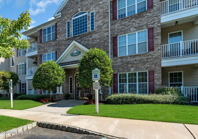Photo 1 of Single family home for sale at 313 Sophee Ln, Lakewood, NJ 08701 | MLS# 22630085 | Listing updated on 2026-09-23
