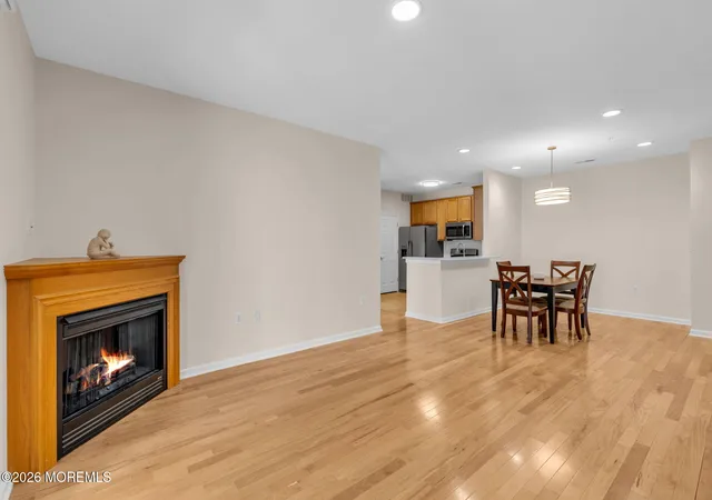 Photo 3 of Single family home for sale at 313 Sophee Ln, Lakewood, NJ 08701 | MLS# 22630085 | Listing updated on 2026-09-23