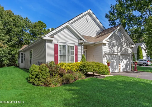 Photo 2 of Sale Pending at 459 Golf View Dr, Little Egg Harbor Twp, NJ 08087 | MLS# 22629652 | Listing updated on 2026-09-24