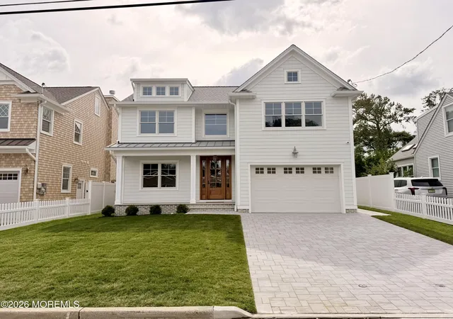 Photo 1 of Single family home for sale at 650 Delaware Ave, Point Pleasant Boro, NJ 08742 | MLS# 22630287 | Listing updated on 2026-09-29