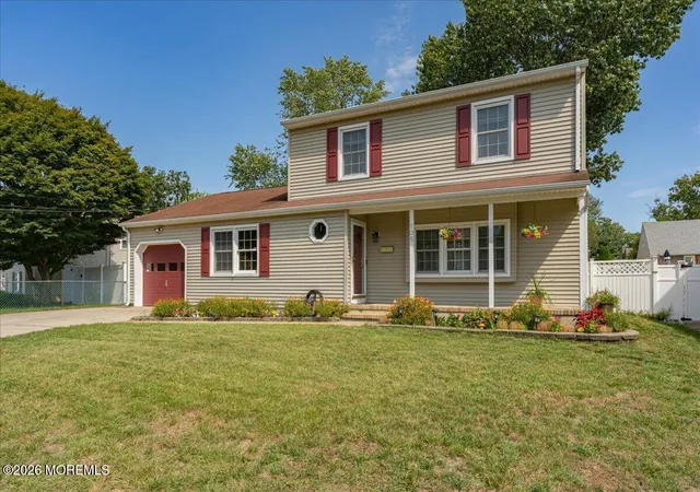 Photo 3 of Single family home for sale at 105 Coolidge Dr, Brick, NJ 08724 | MLS# 22629748 | Listing updated on 2026-09-23