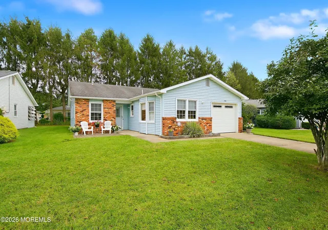 Single family home for sale at 150 Lions Head Blvd S, Brick, NJ 08723 | MLS# 22630057