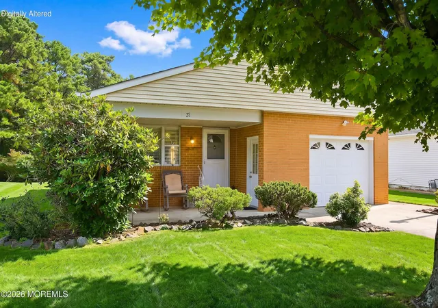 Photo 1 of Single family home for sale at 31 Redhook Bay Dr, Toms River, NJ 08757 | MLS# 22629960 | Listing updated on 2026-09-30
