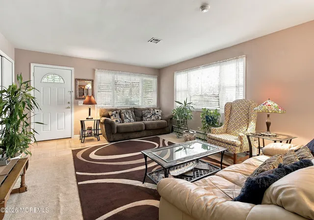 Photo 3 of Single family home for sale at 31 Redhook Bay Dr, Toms River, NJ 08757 | MLS# 22629960 | Listing updated on 2026-09-30