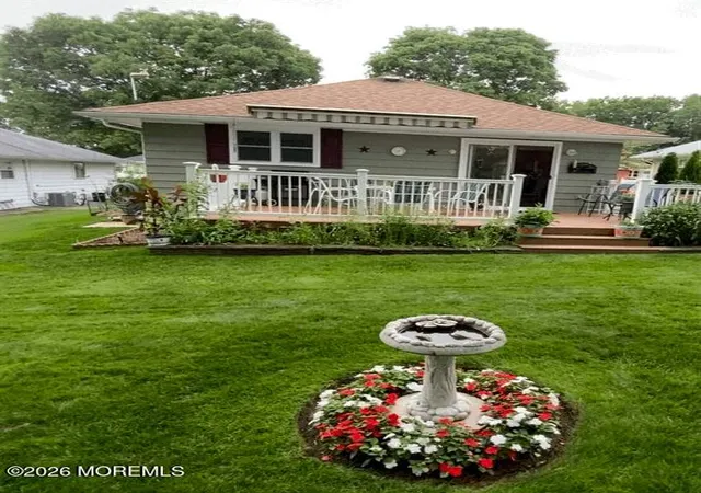 Photo 4 of Single family home for sale at 1624 Mount Everest Ln, Toms River, NJ 08753 | MLS# 22629913 | Listing updated on 2026-09-21