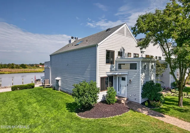 Photo 1 of Sale Pending at 9 Bridgewaters Dr #8, Oceanport, NJ 07757 | MLS# 22630998 | Listing updated on 2026-10-16