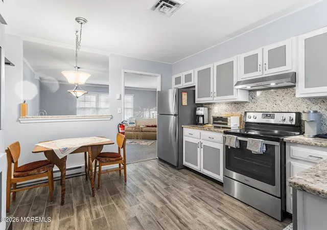 Photo 4 of Single family home for sale at 1134 A Argyll Cir, Lakewood, NJ 08701 | MLS# 22629787 | Listing updated on 2026-09-24