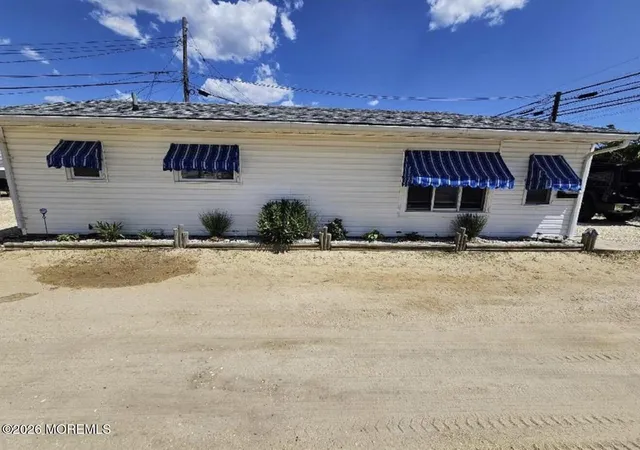 Photo 2 of Single family home for sale at 100 W Plover Way, Lavallette, NJ 08735 | MLS# 22630350 | Listing updated on 2026-10-07