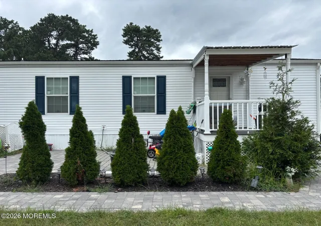 Photo 1 of Manufactured home for sale at 9 Martin Dr, Whiting, NJ 08759 | MLS# 22629805 | Listing updated on 2026-09-20