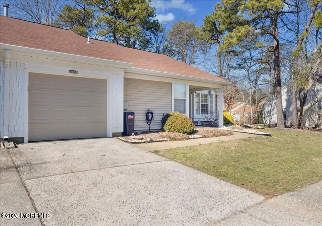 Photo 3 of Single family home for sale at 1005 Buckingham Dr, Manchester, NJ 08759 | MLS# 22629799 | Listing updated on 2026-09-21